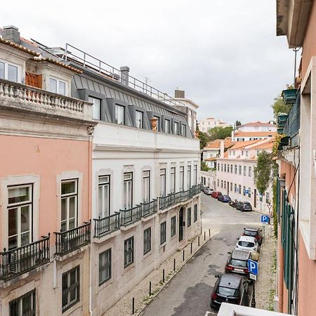Lapa 3Bdr Duplex W/ Balcony By Lovelystay Lisboa 外观 照片