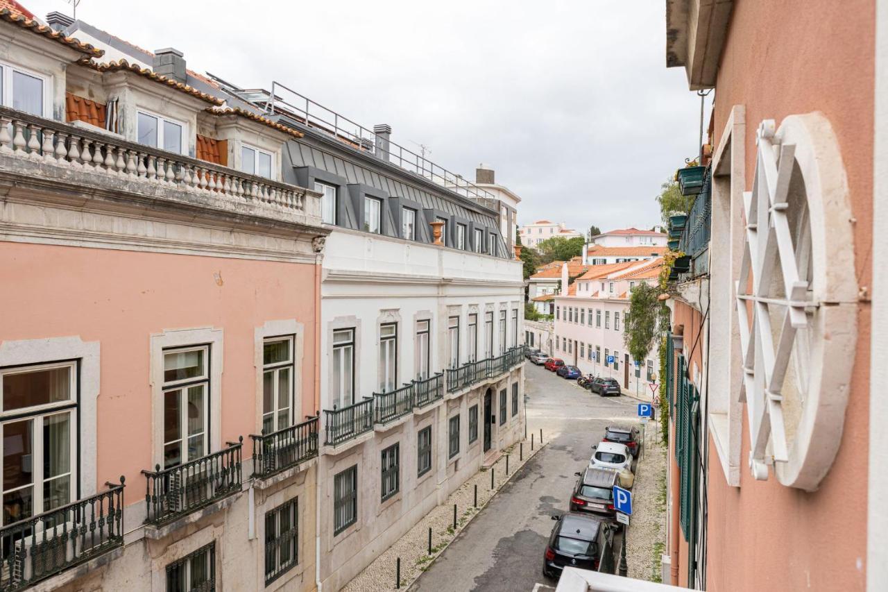 Lapa 3Bdr Duplex W/ Balcony By Lovelystay Lisboa 外观 照片