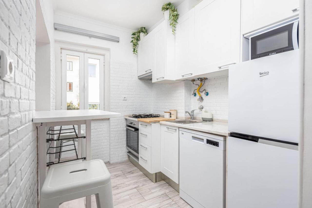 Lapa 3Bdr Duplex W/ Balcony By Lovelystay Lisboa 外观 照片
